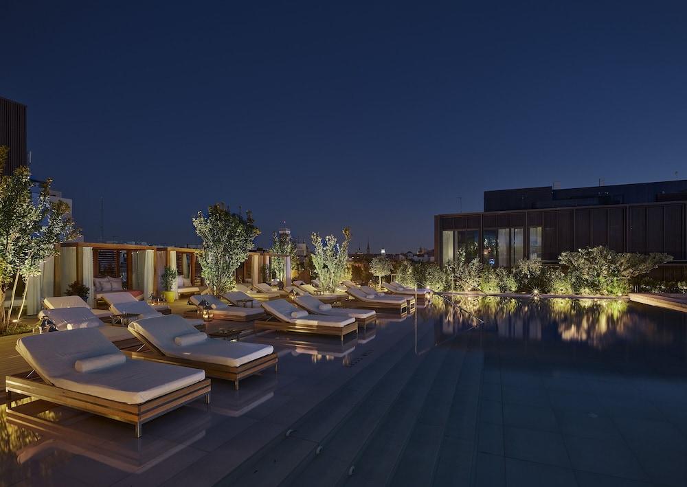 The Madrid EDITION - Rooftop Pool