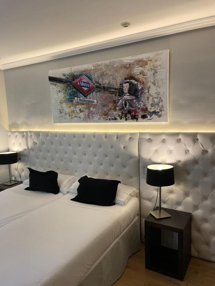 Hotel Suites Feria de Madrid - Room