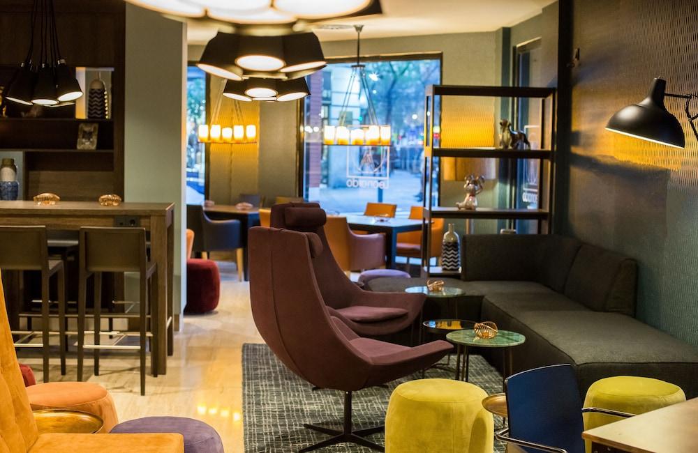 Leonardo Boutique Hotel Madrid - Lobby Sitting Area