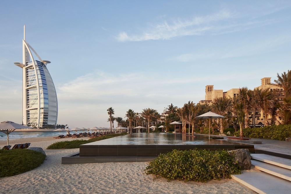 Jumeirah Mina Al Salam Dubai - Exterior