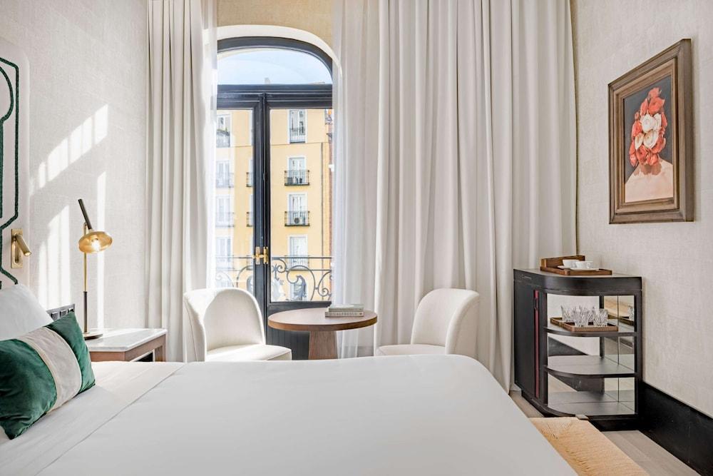 Hotel Montera Madrid, Curio Collection By Hilton - Room