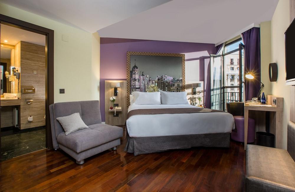 Leonardo Hotel Madrid City Center - Featured Image