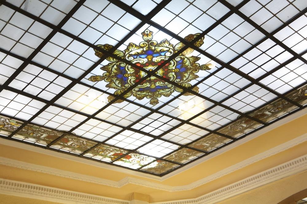 Hotel Mediodia - Interior Detail