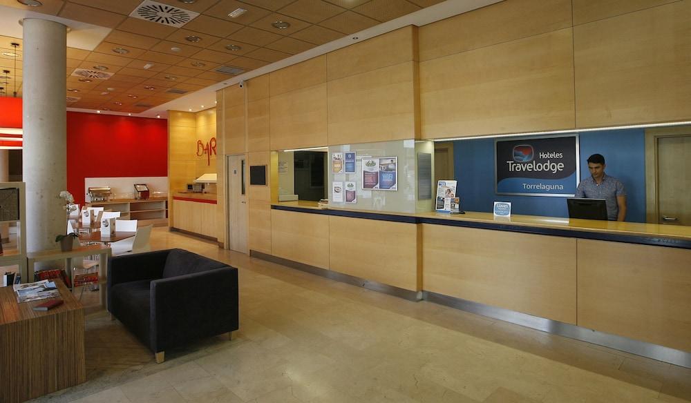 Travelodge Madrid Torrelaguna - Reception Hall