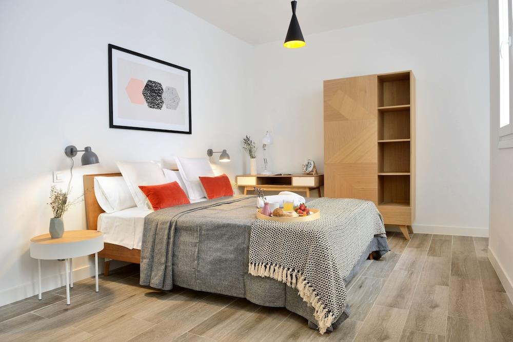 NQN Aparts & Suites Madrid - Featured Image