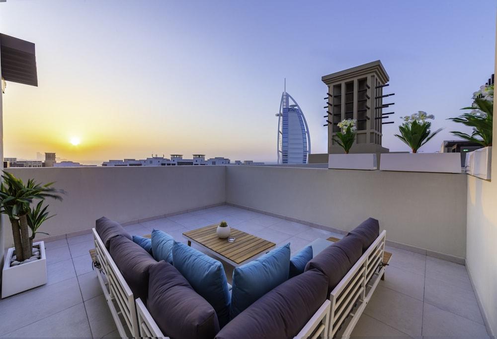 ميزون بريفيه - شقة حصرية فاخرة 3 غرف نوم بإطلالات خلابة على برج العرب - Featured Image