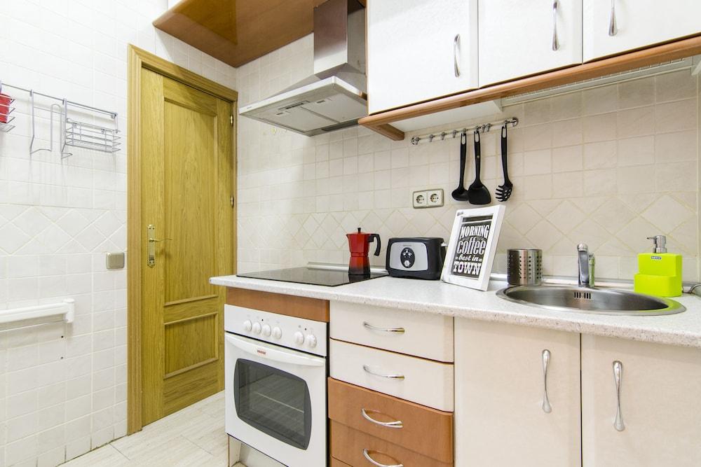 Apartment Gran Vía Jardines - In-Room Kitchen