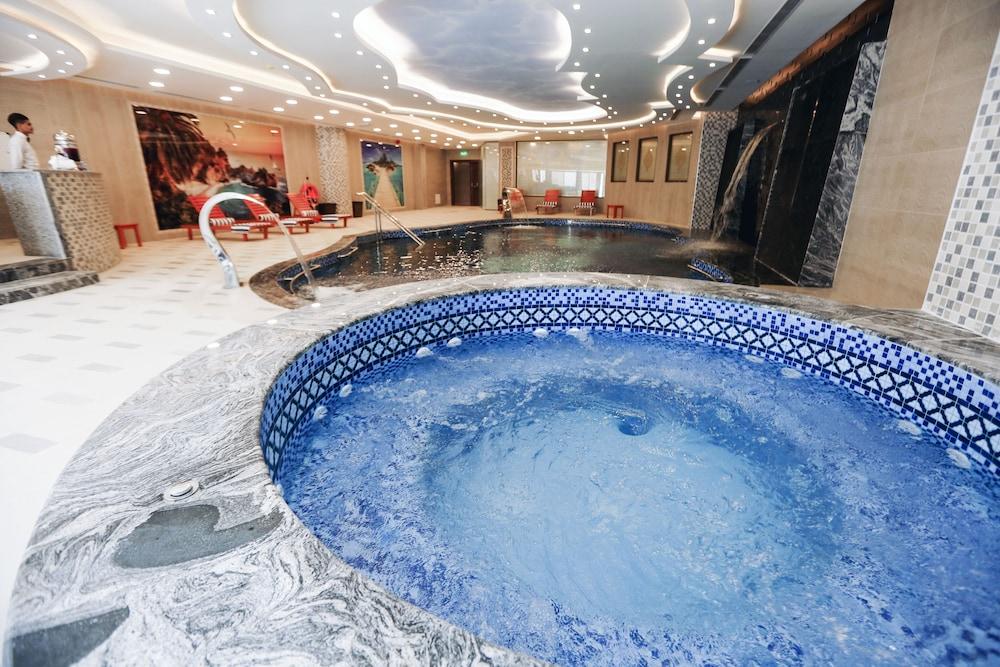 Opal Hotel Amman - Indoor Spa Tub