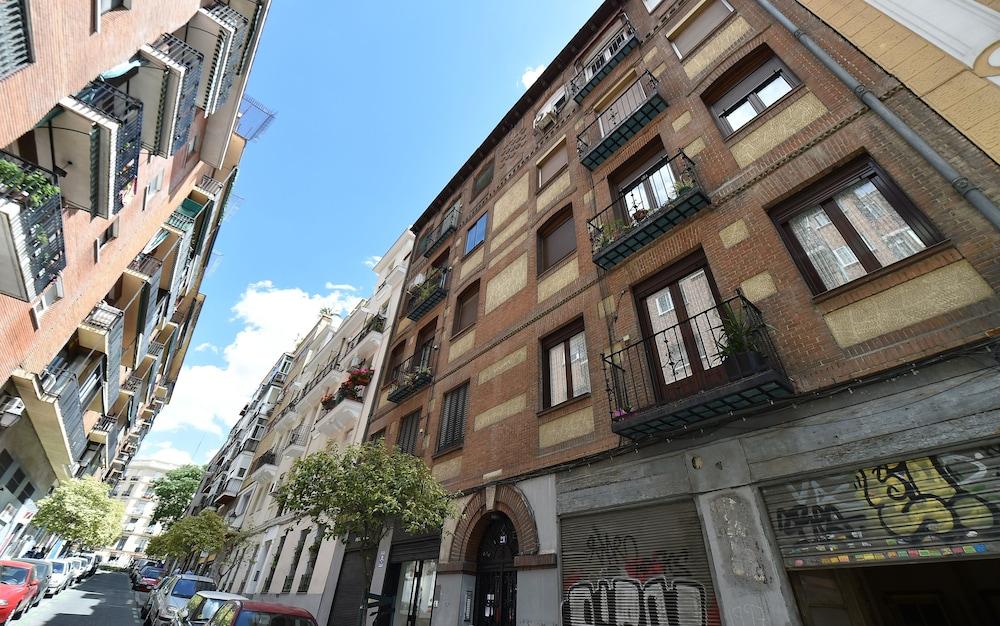 Ático en el Museo Reina Sofía - Atocha - Front of Property