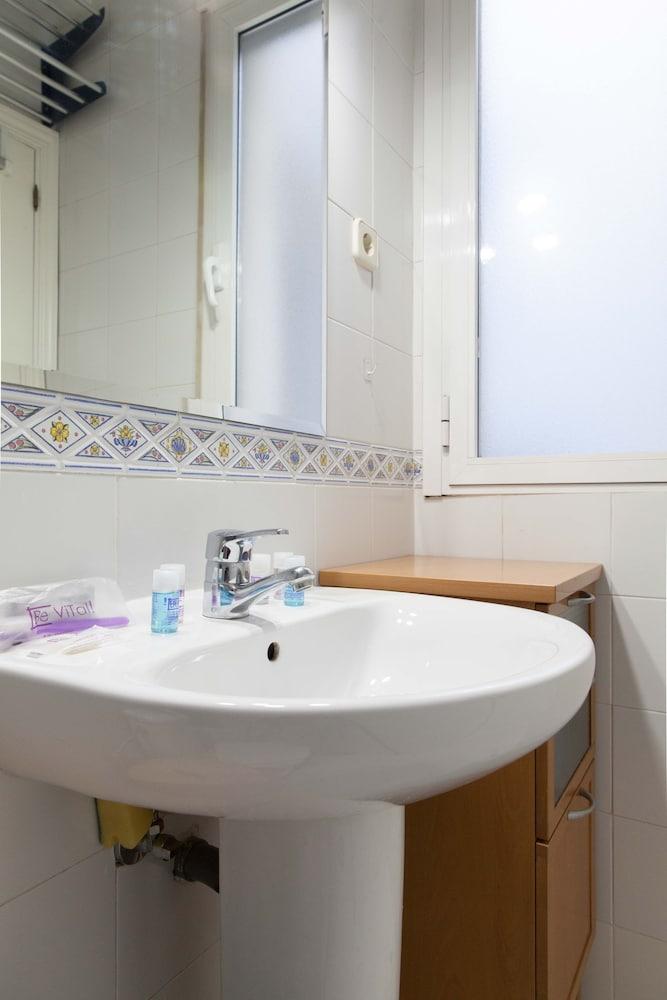Oferta Ap Madrid Pza Olavide - Bathroom