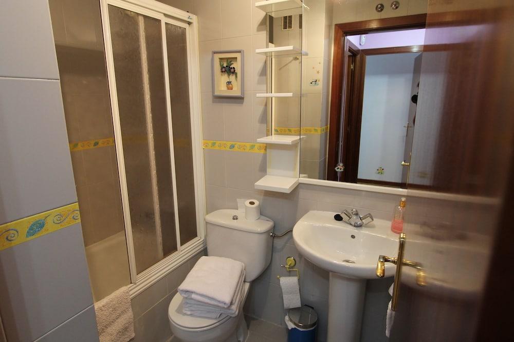 Apartamento Madrid Mendez Alvaro - Bathroom