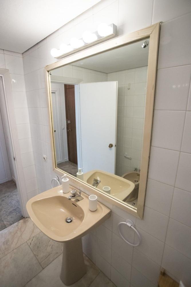 Alterhome Apartamento Centro Colón - Bathroom