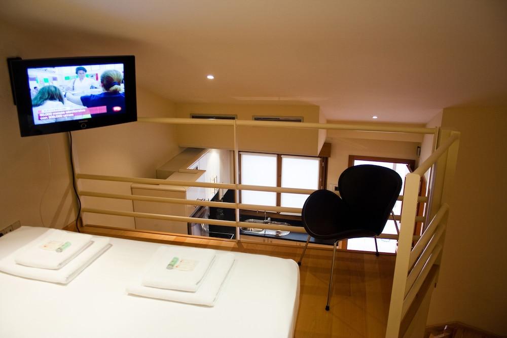 Apartment in Chamberi - Room