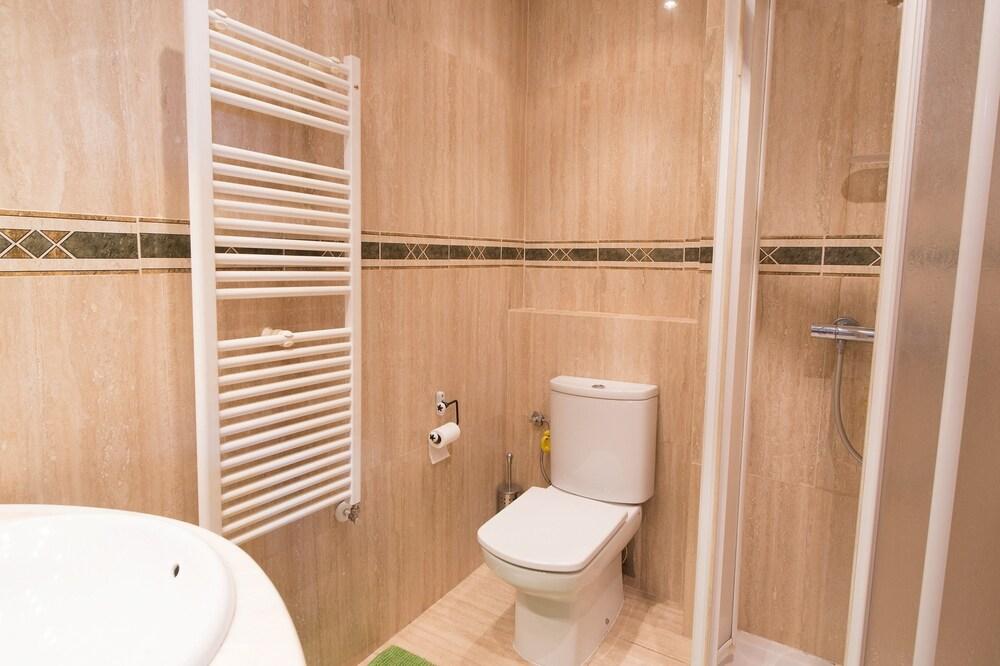 Coqueto Apartamento Bravo Murillo - Bathroom