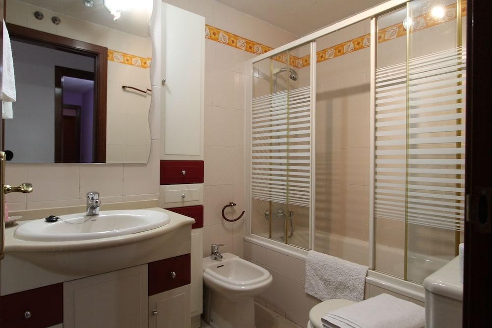 Apartamento Madrid Mendez Alvaro - Bathroom