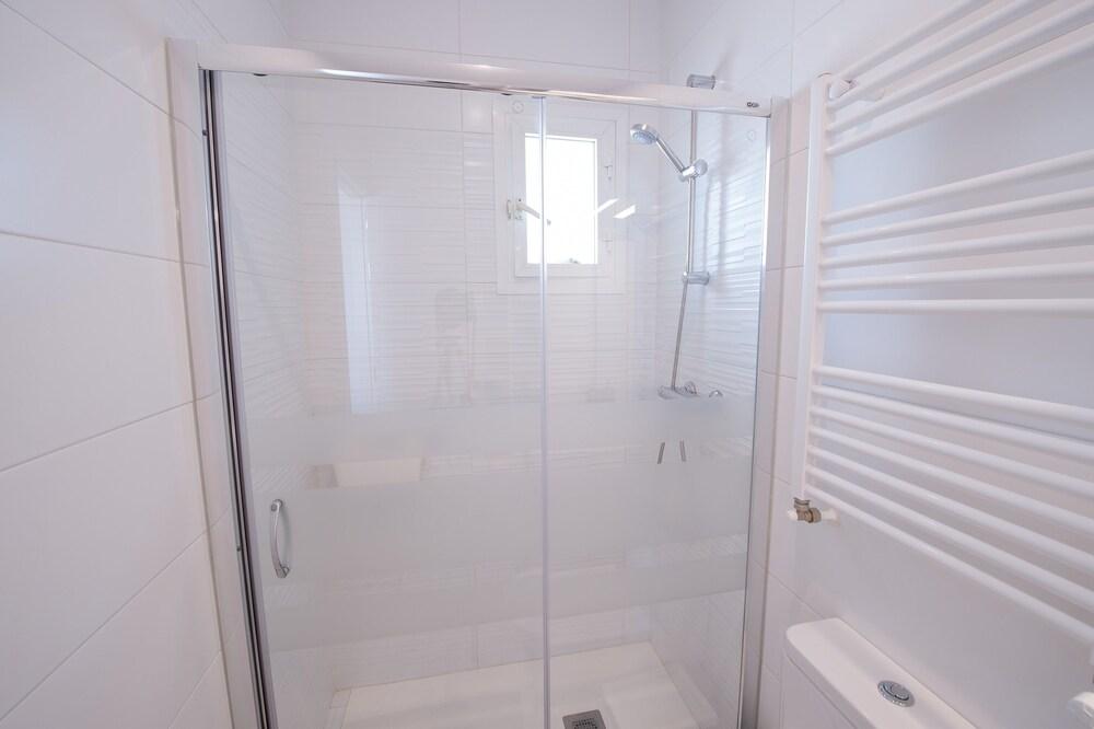 Coqueto estudio estancia inolvidable - Bathroom Shower