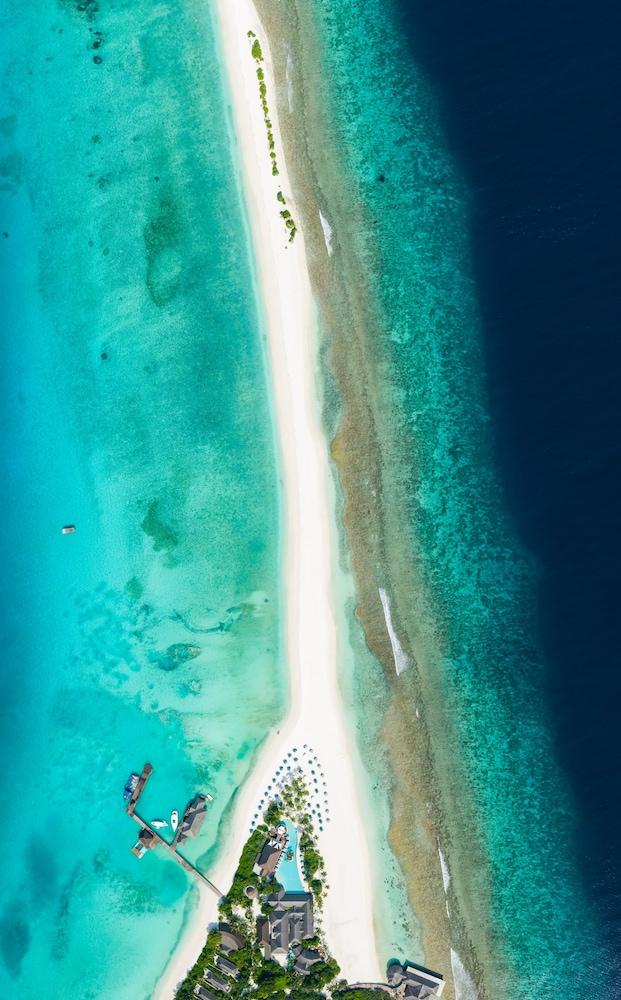 فينولهو با أتول مالديفز - Aerial View