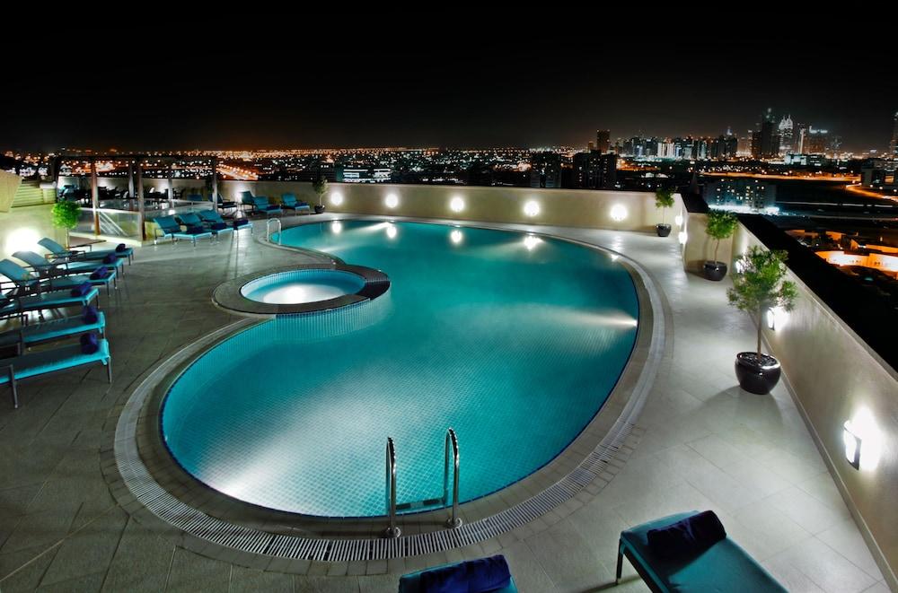 Elite Byblos Hotel – Mall of The Emirates - Waterslide