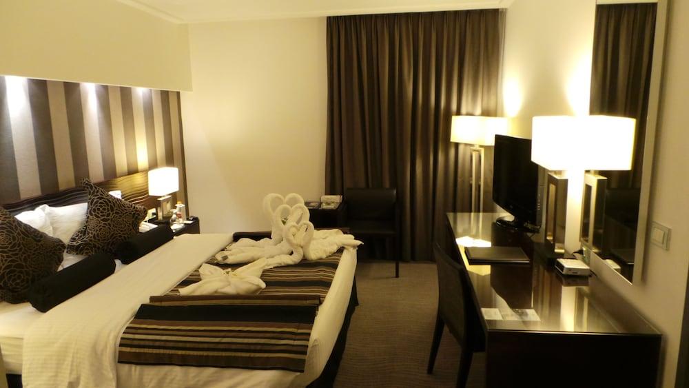 Amman Airport Hotel - Room