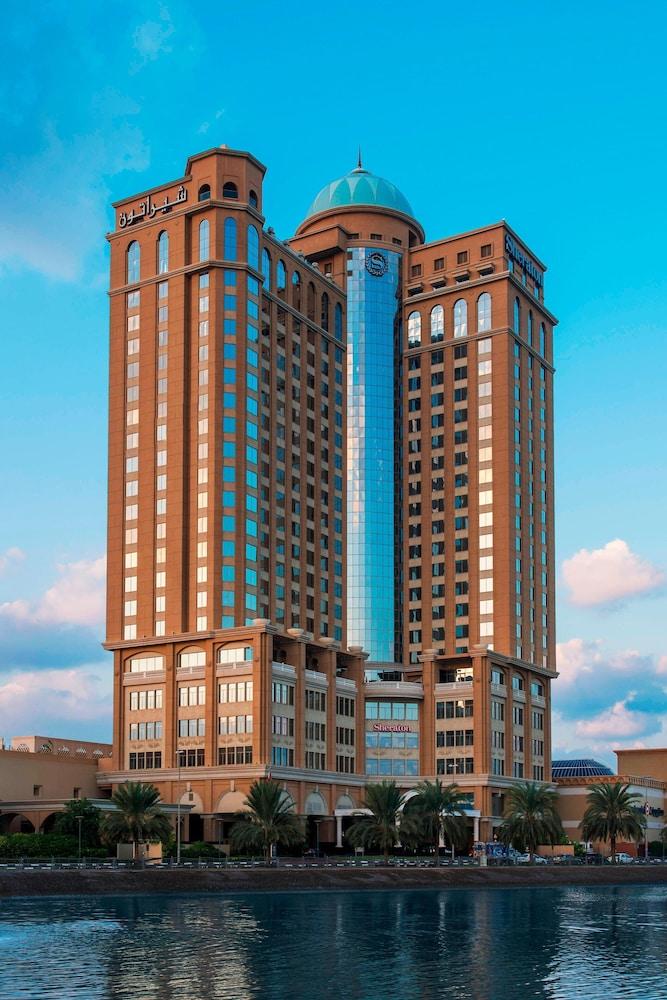 شيراتون مول فندق الإمارات، دبي - Exterior