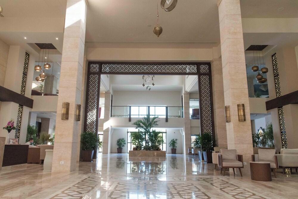 Sultan Gardens Resort - Reception Hall