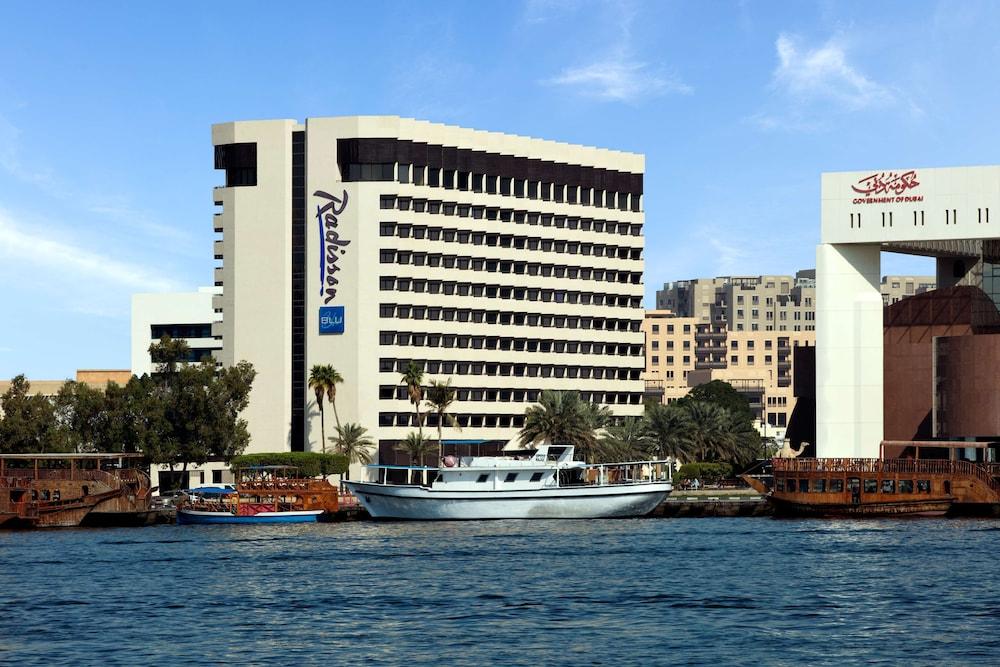 Radisson Blu Hotel, Dubai Deira Creek - Exterior