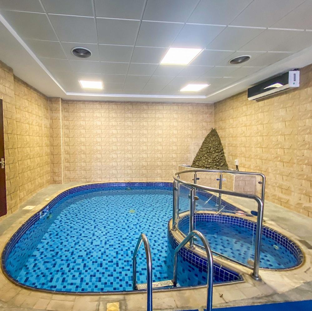 Mirage Bab Al Bahr Beach Hotel - Indoor Pool