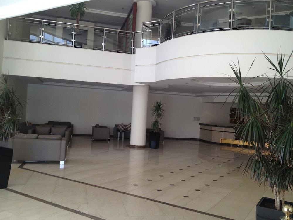 Executives Hotel Al Azizia - Lobby