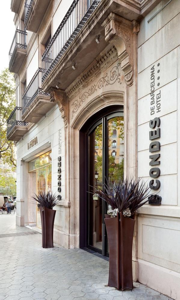 Hotel Condes de Barcelona - Exterior