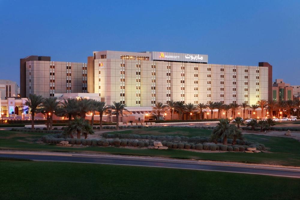 Riyadh Marriott Hotel - Featured Image