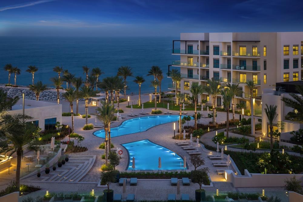 Address Beach Resort Fujairah - Outdoor Pool