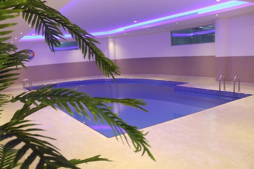 Doolv Hotel 2 - Indoor Pool