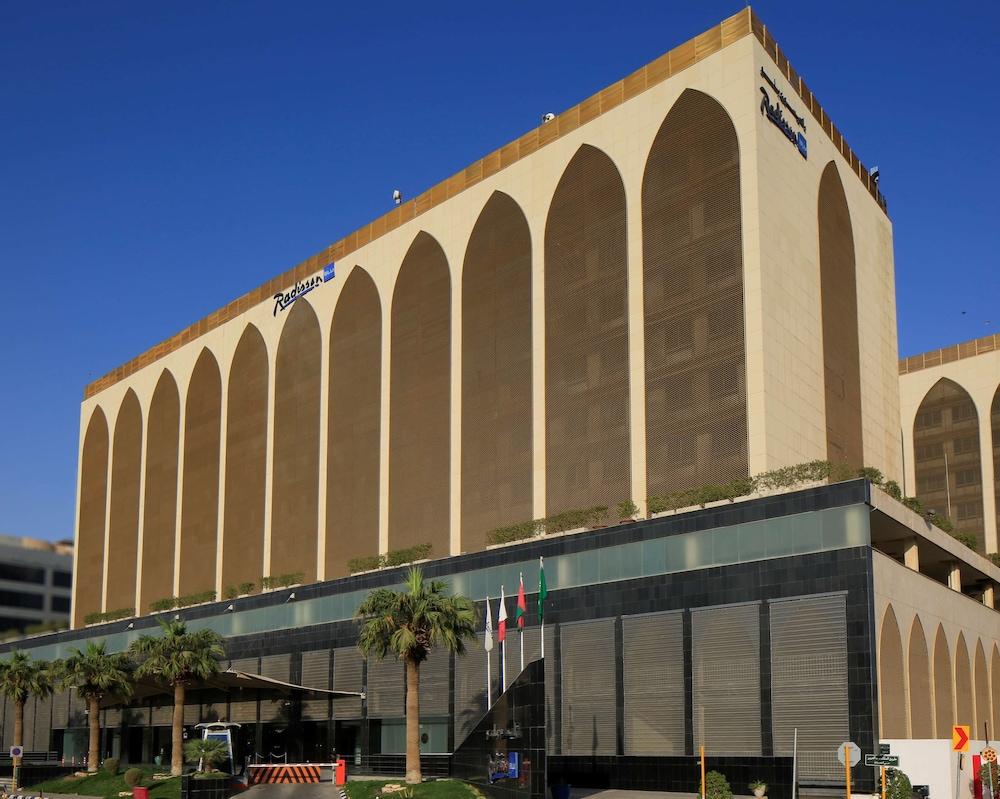 Radisson Blu Hotel Riyadh - Exterior