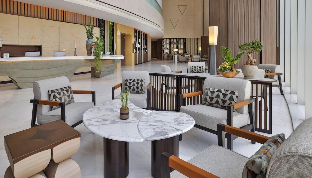 JW Marriott Hotel Riyadh - Lobby Sitting Area