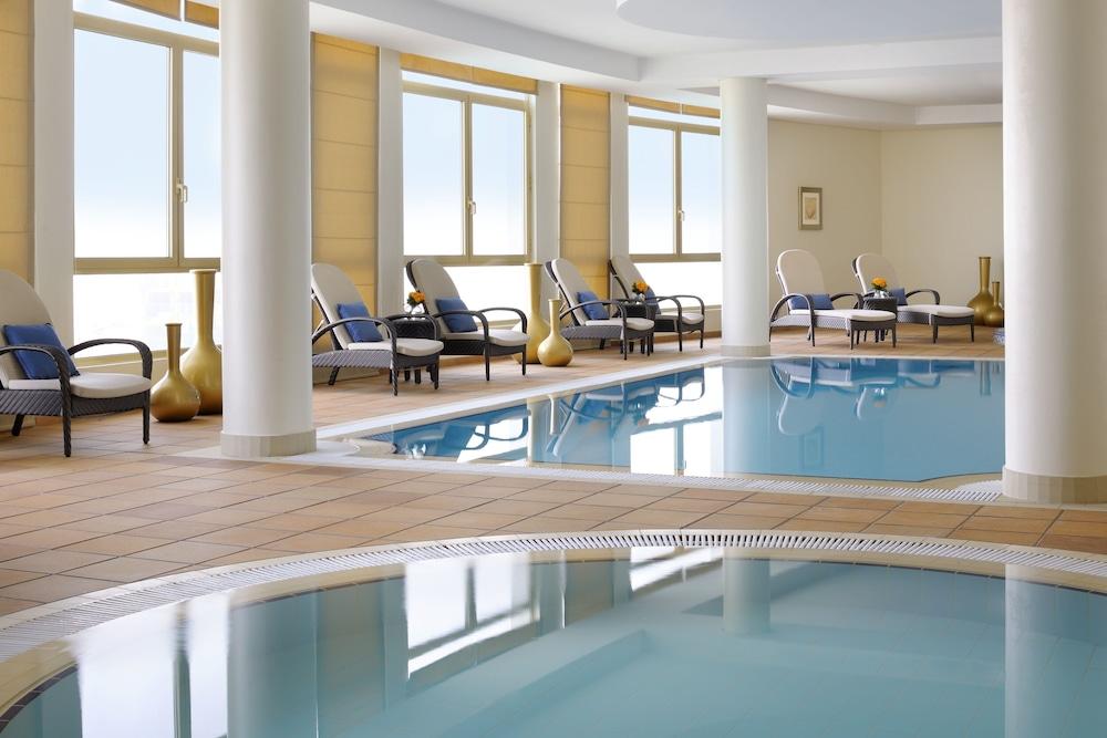 Marriott Executive Apartments Riyadh, Convention Center - Indoor Pool