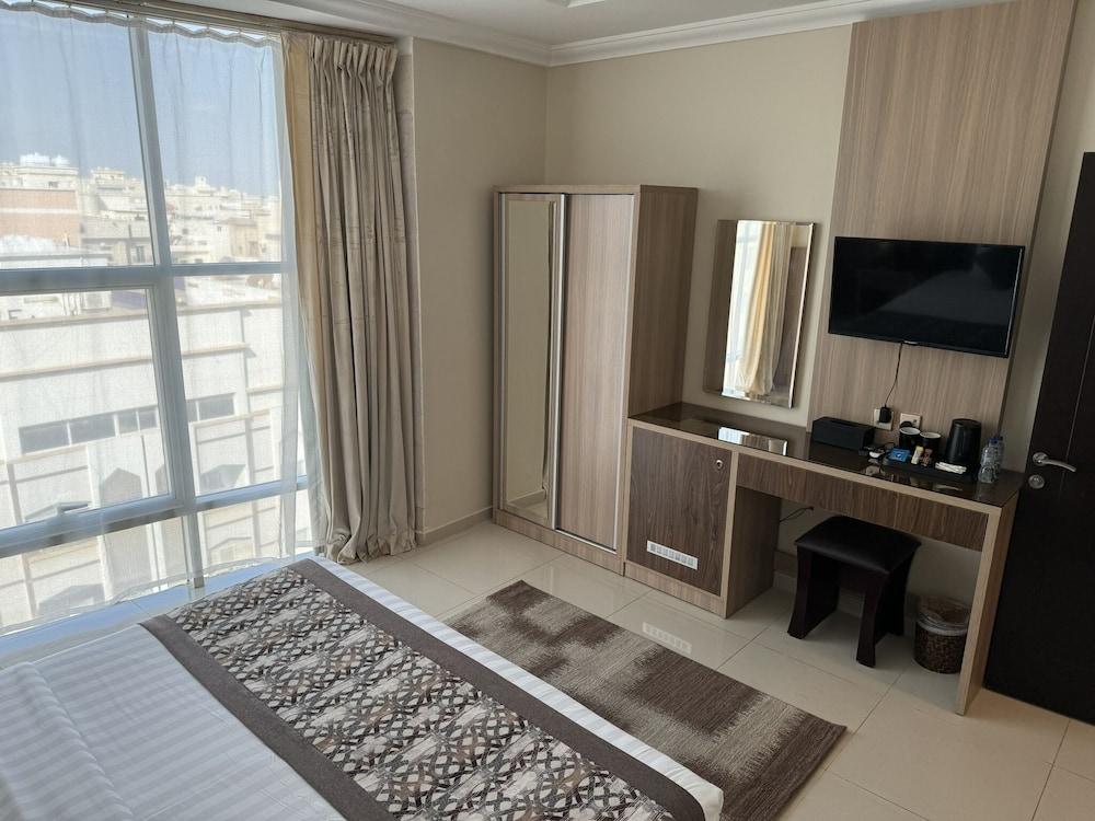 PRIMOTEL Suites Al Salamah - Room