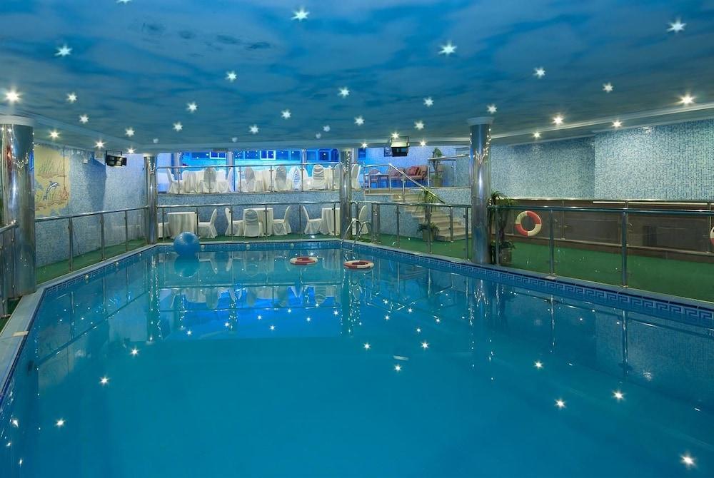 Royal Casablanca Hotel - Indoor Pool