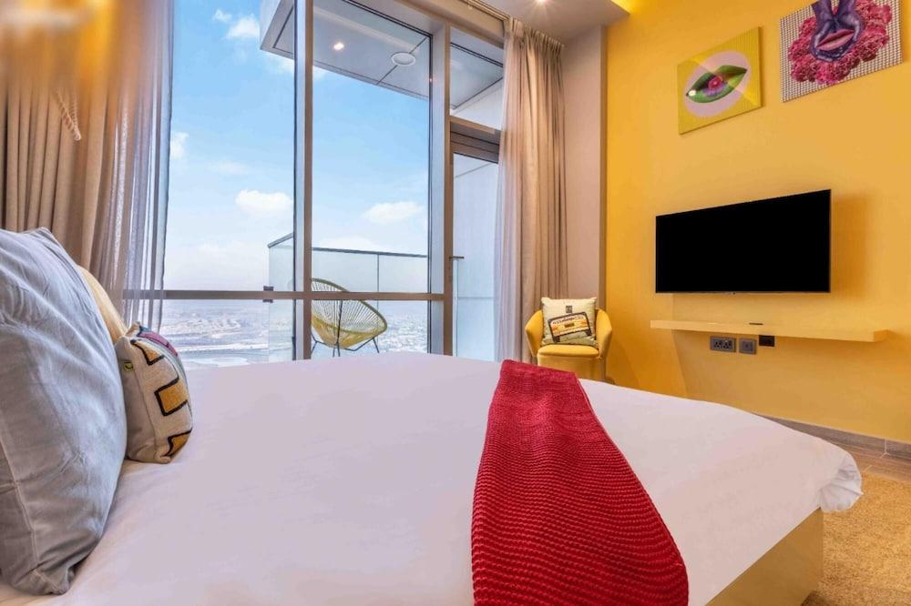 شقة فاخرة بغرفتي نوم مع إطلالة على قناة دبي المائية - Room